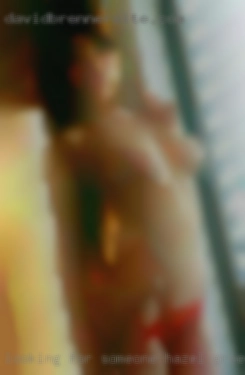 Looking for someone Hazel Green, Alabama to have with.